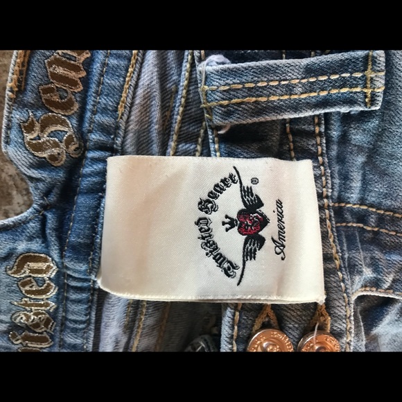 Twisted Heart Jeans - Picture 7 of 8